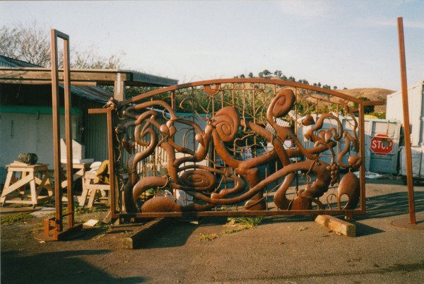 Paras Vineyard Gate, 1997